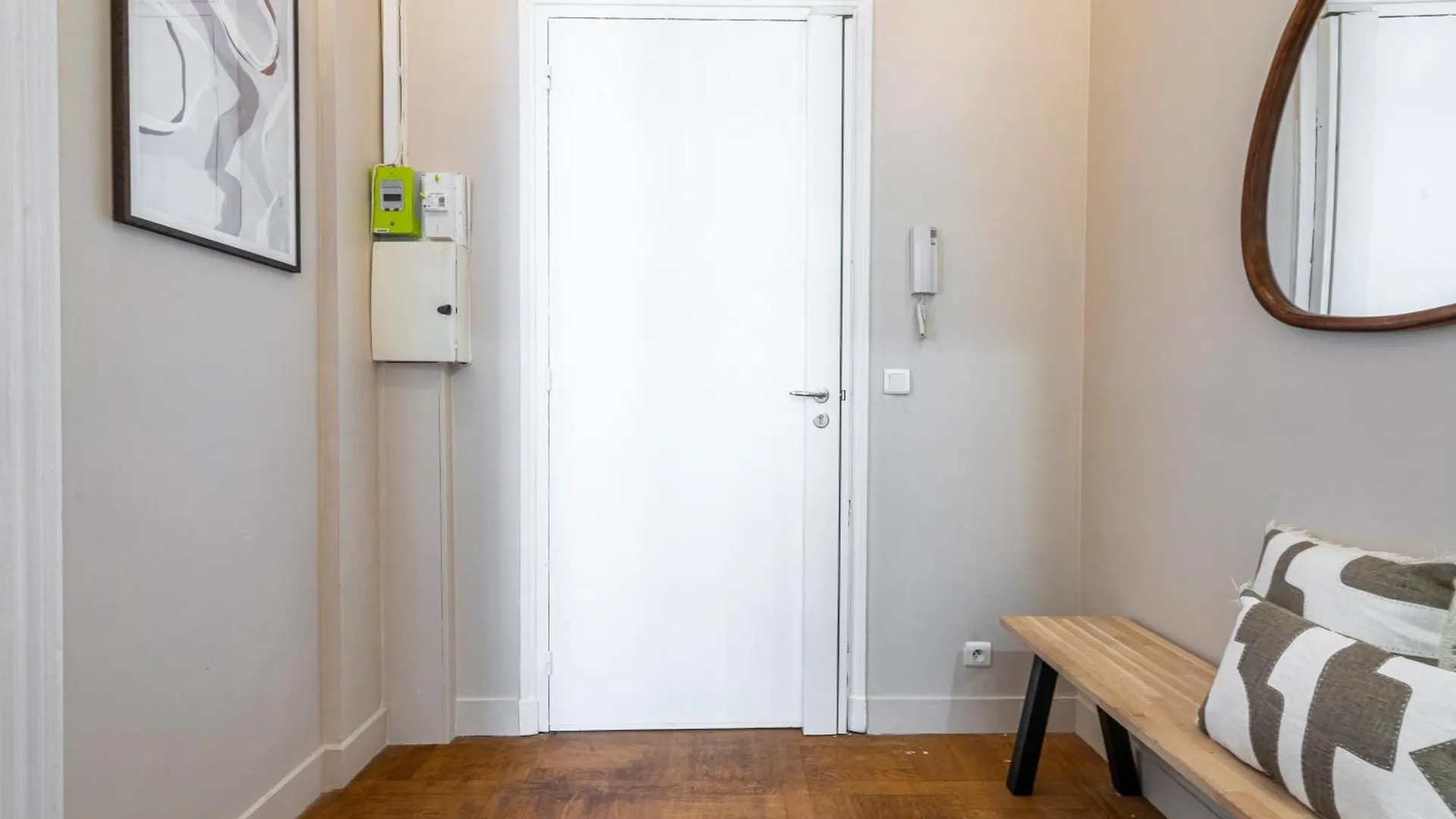 Apartment Elegant Appartement - Proche Arc De Triomphe Paris